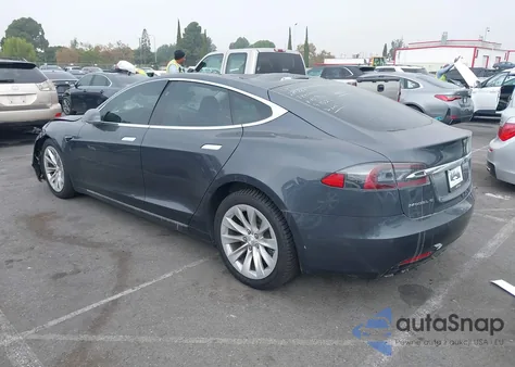 2018 Tesla Model S 100D/75D/P100D из США, поврежденный, VIN 5YJSA1E25JF274867